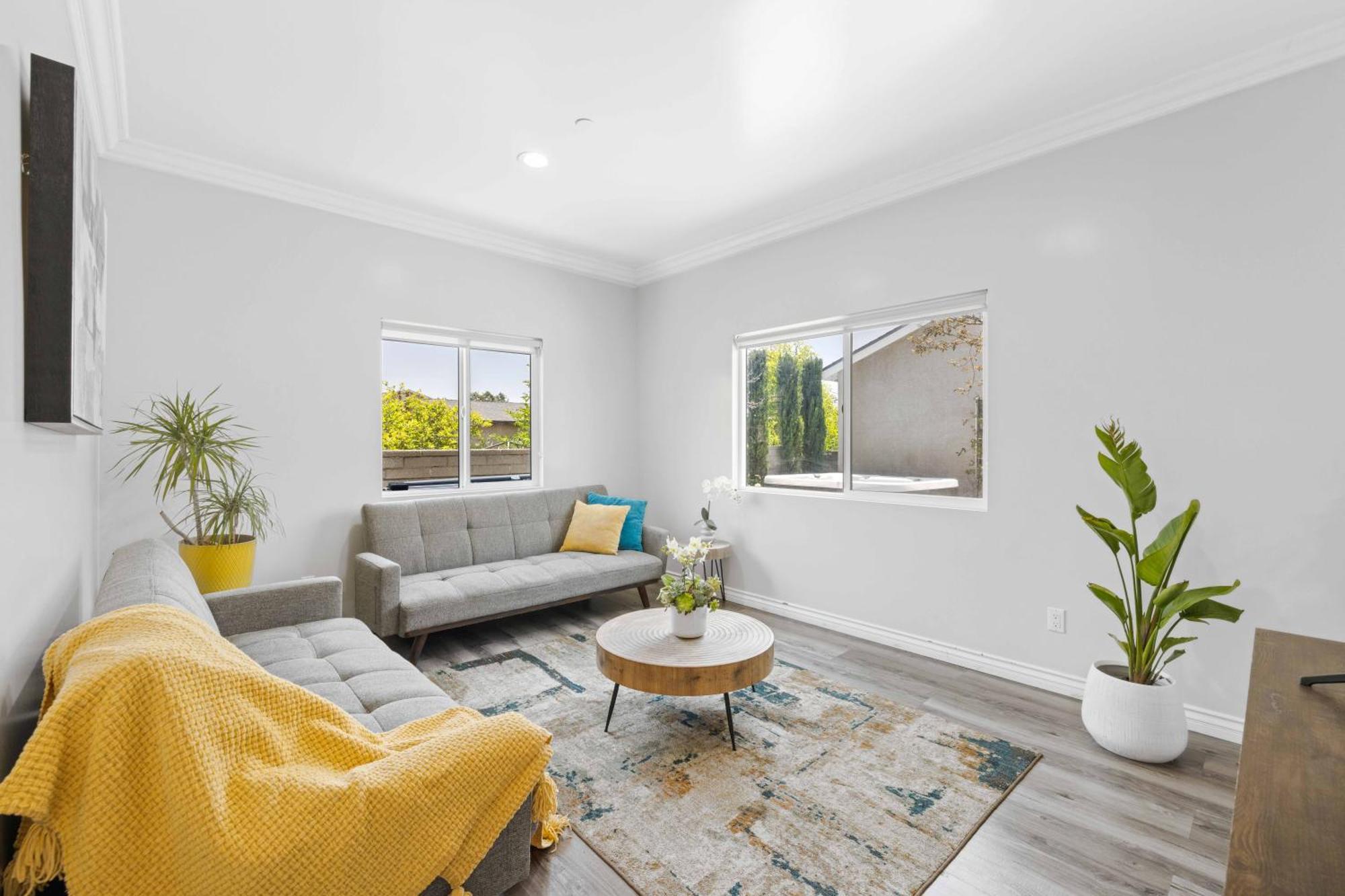 Stylist Home In Convenient Location! Temple City Exterior foto